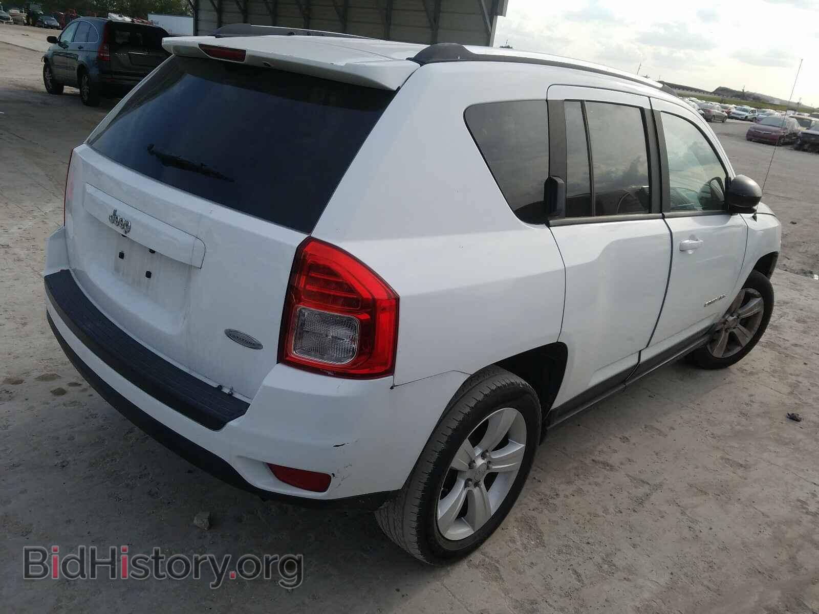2013 JEEP COMPASS - VIN: 1C4NJCEB9DD123941 - Photo 4