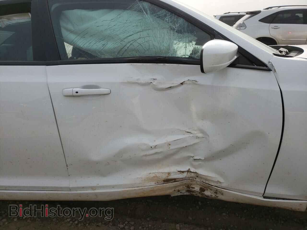 2015 CHRYSLER 300 - VIN: 2C3CCABG6FH853399 - Фото 9