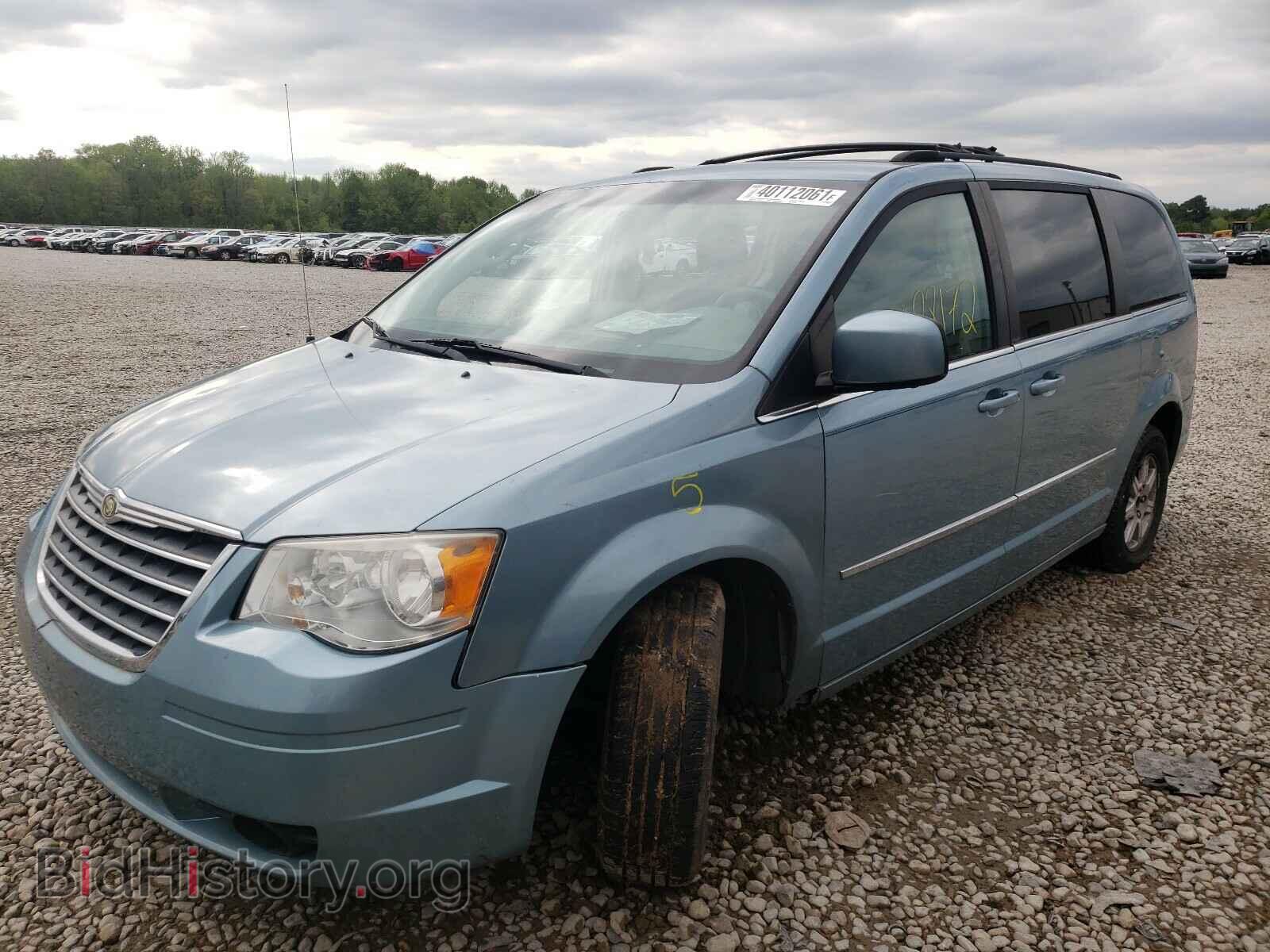 2009 CHRYSLER MINIVAN - VIN: 2A8HR54169R547696 - Фото 2