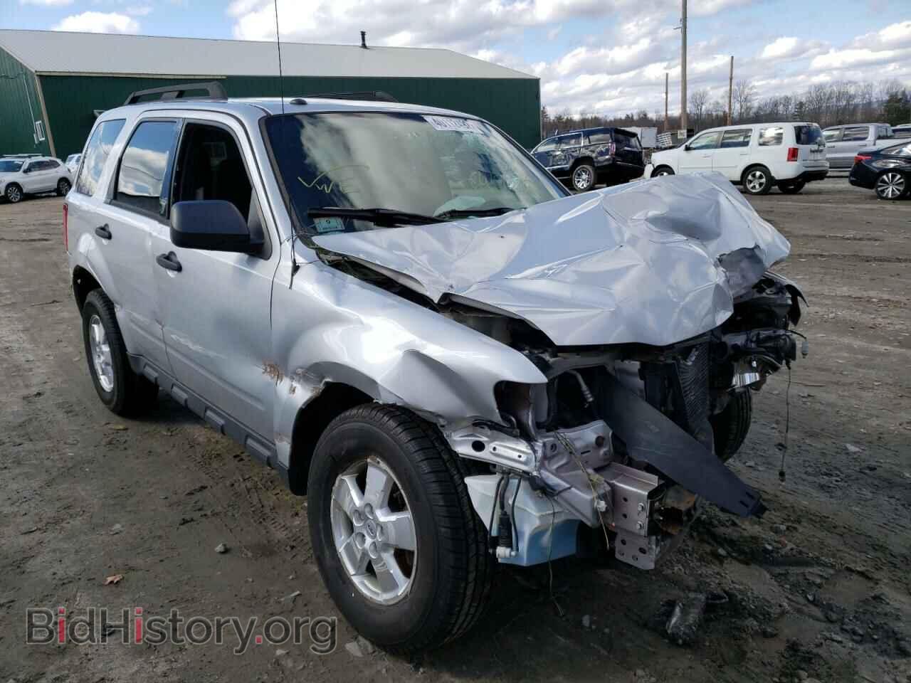 Фотография 1FMCU0DG8BKB94420 - FORD ESCAPE 2011