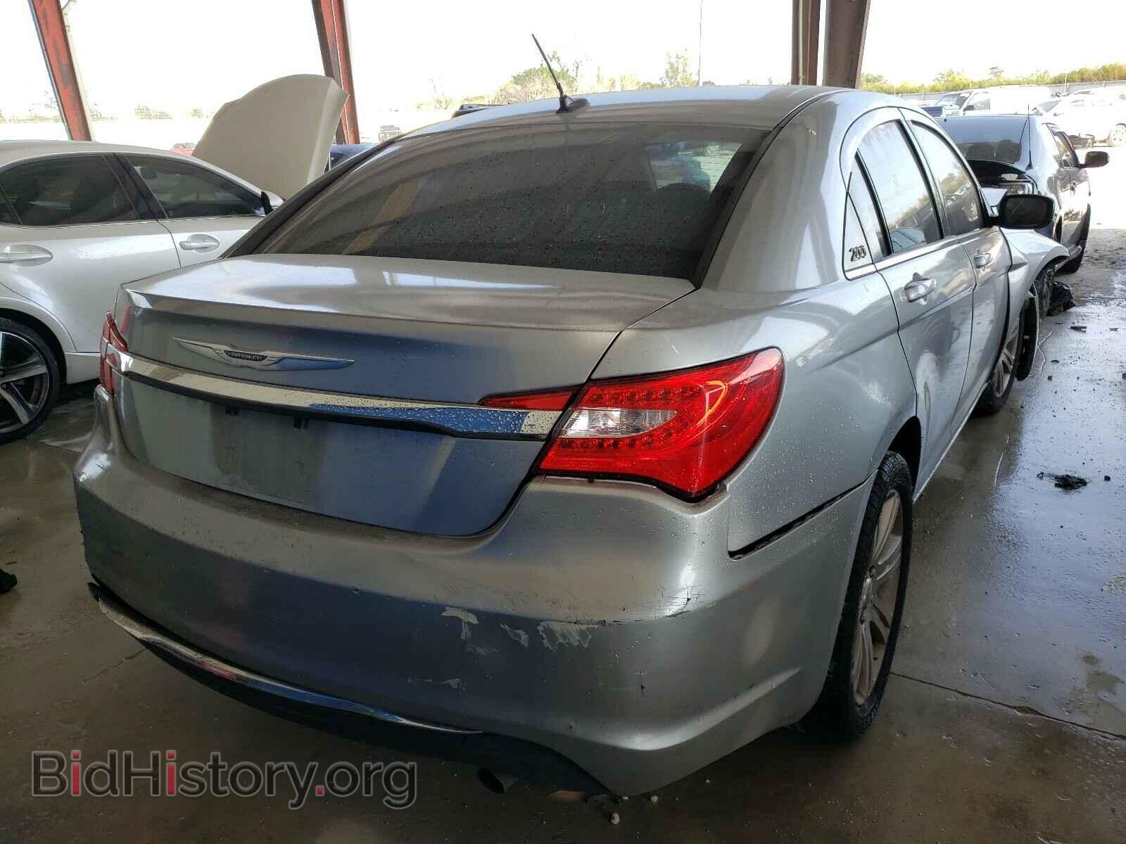 2013 CHRYSLER 200 - VIN: 1C3CCBAB3DN671160 - Фото 4