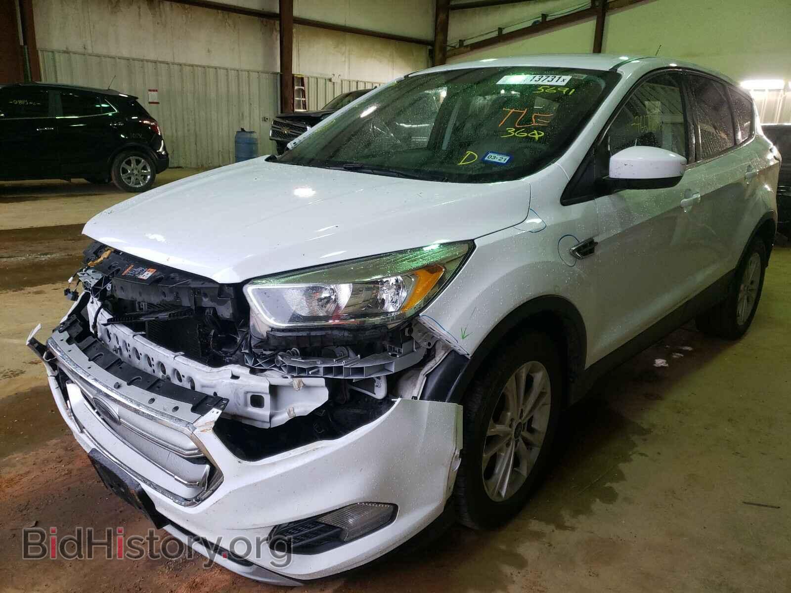 2017 FORD ESCAPE - VIN: 1FMCU0GD2HUC65691 - Фото 2