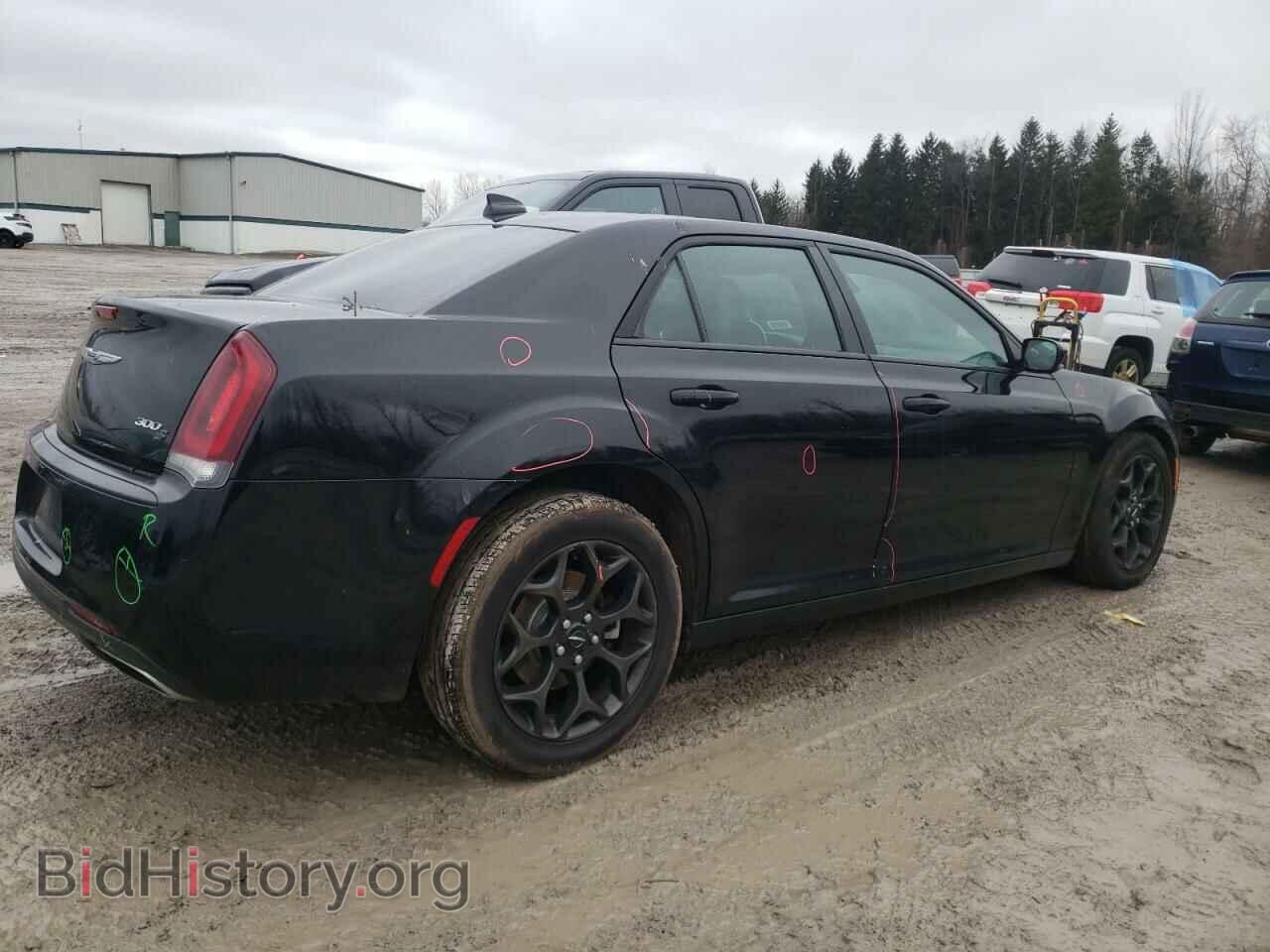 2016 CHRYSLER 300 - VIN: 2C3CCAGG2GH358434 - Photo 3