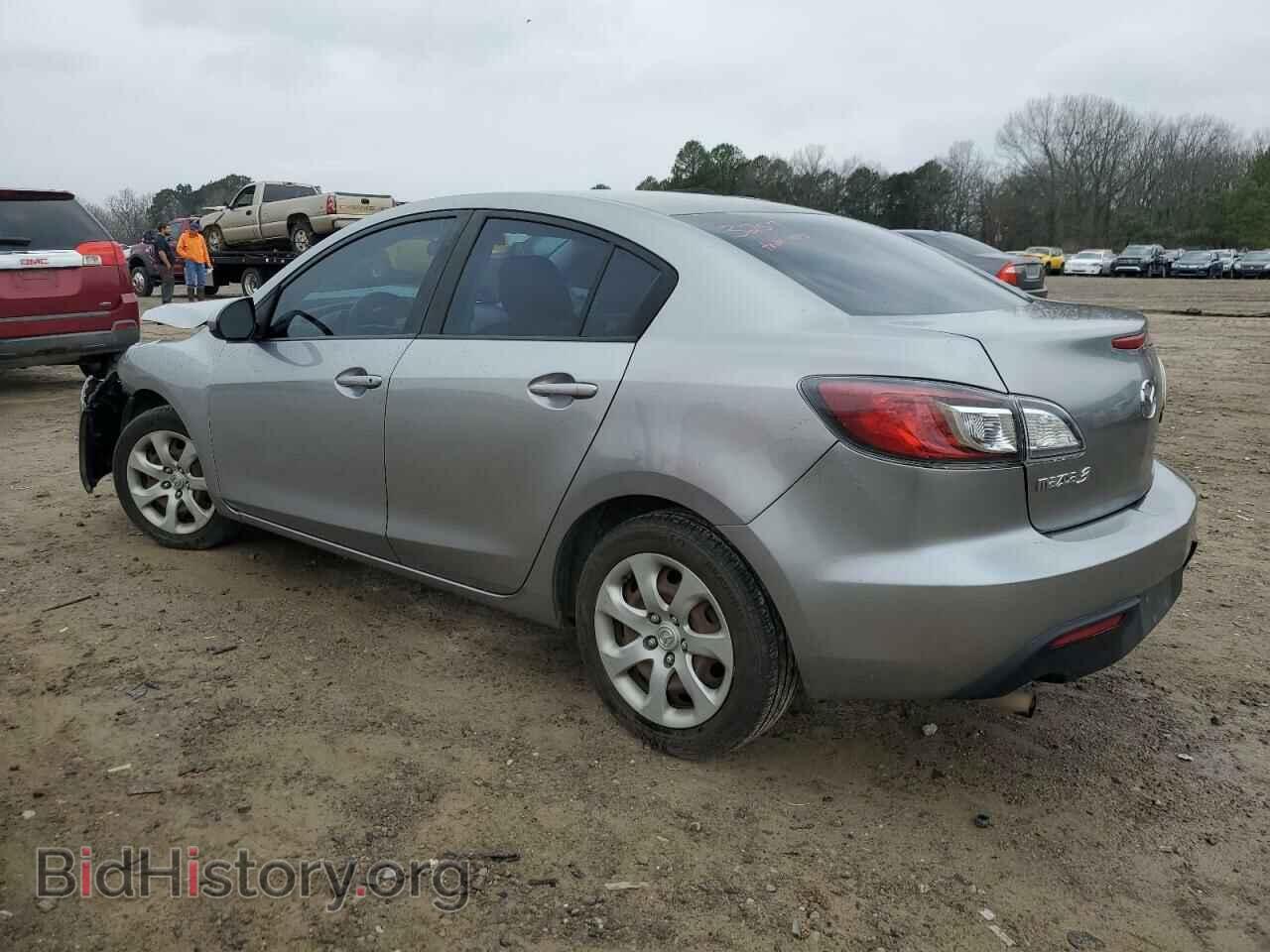2011 MAZDA 3 - VIN: JM1BL1UF0B1481255 - Фото 2