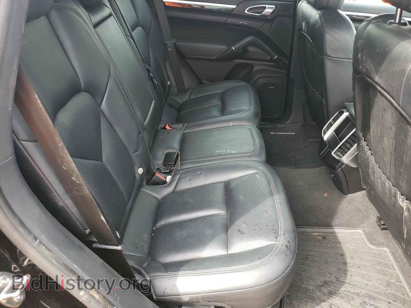 2016 PORSCHE CAYENNE - VIN: WP1AA2A22GLA03681 - Photo 6