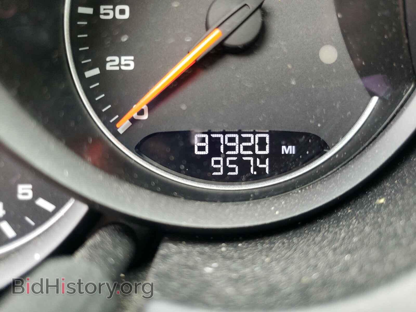2016 PORSCHE CAYENNE - VIN: WP1AA2A22GLA03681 - Photo 8