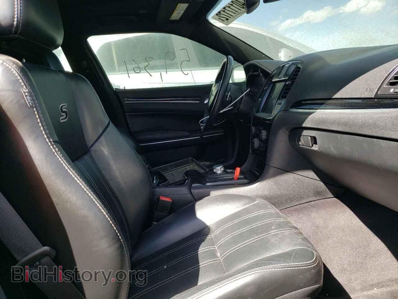 2017 CHRYSLER 300 - VIN: 2C3CCAGGXHH588319 - Фото 5