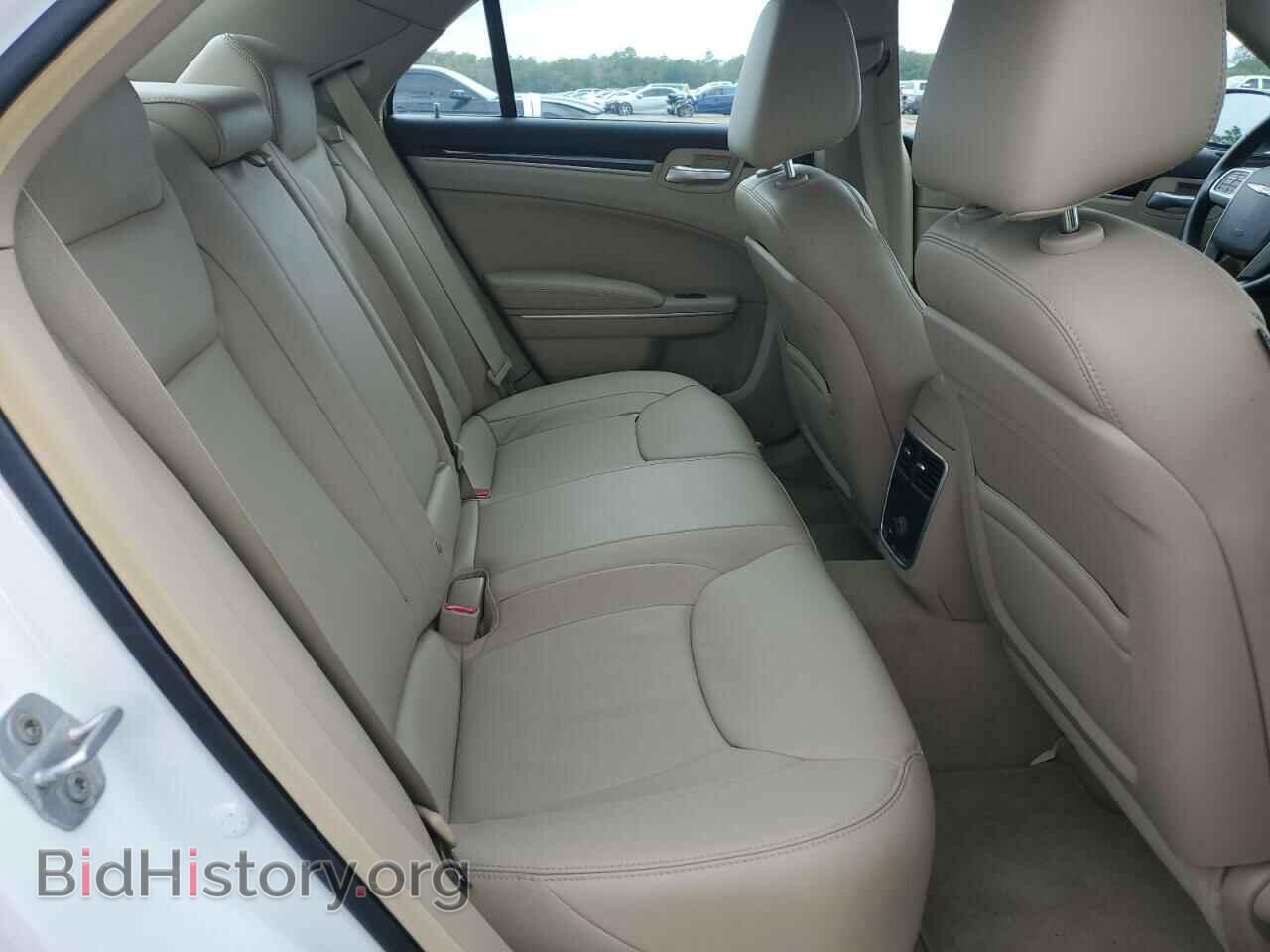 2014 CHRYSLER 300 - VIN: 2C3CCAAG7EH136008 - Фото 10