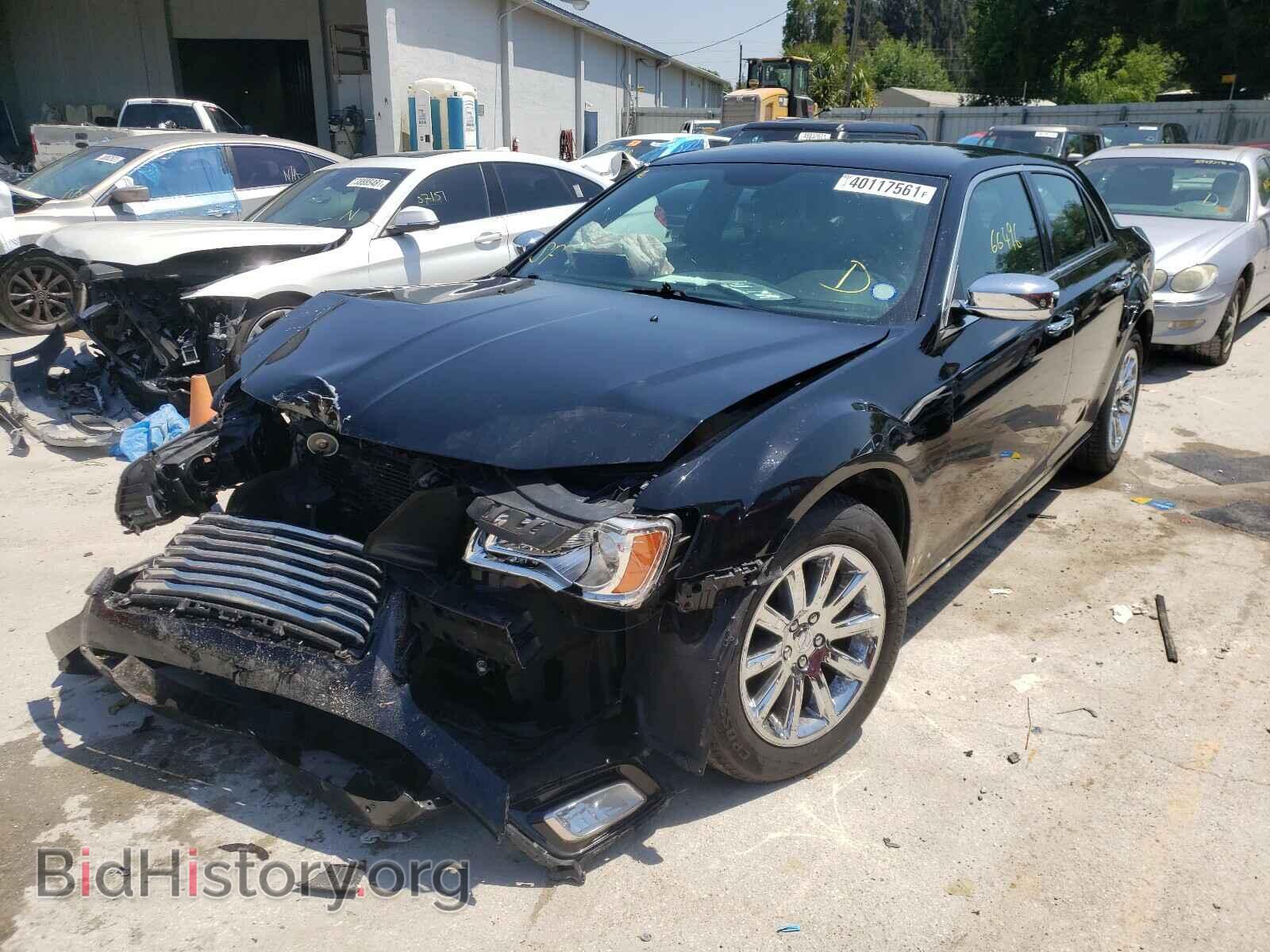 2014 CHRYSLER 300 - VIN: 2C3CCAETXEH125110 - Photo 2