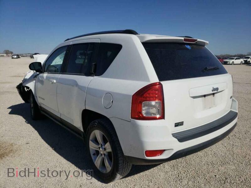 2011 Jeep COMPASS (VIN 1J4NT1FB7BD192096) — фото 3 из 10
