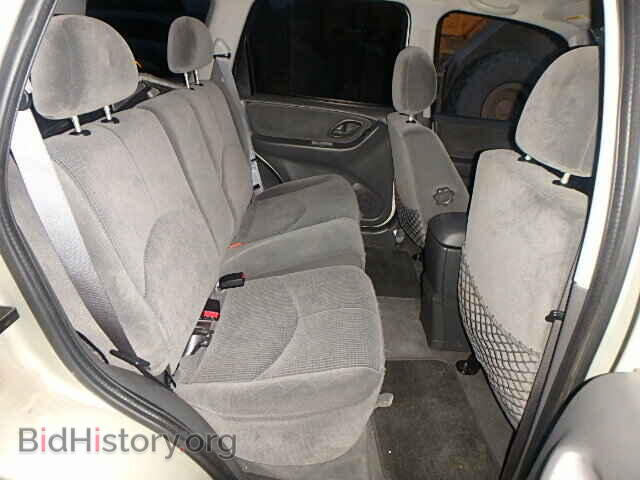 2004 MAZDA TRIBUTE - VIN: 4F2YZ04184KM23382 - Фото 6