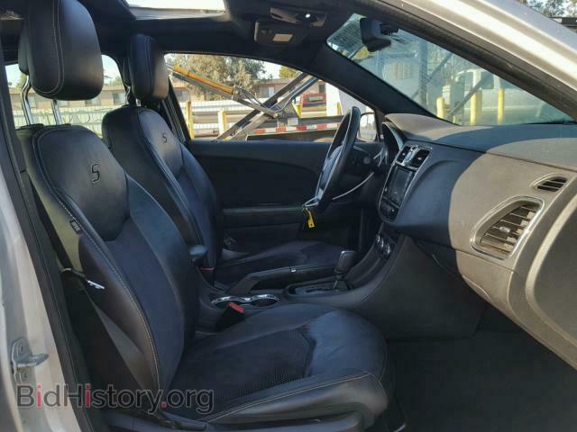2012 CHRYSLER 200 - VIN: 1C3CCBHG3CN162508 - Фото 5