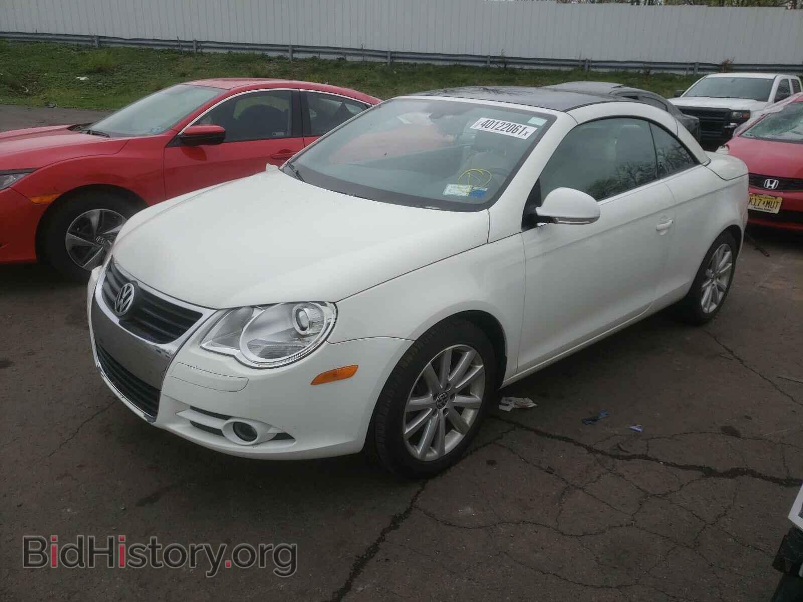 2007 VOLKSWAGEN EOS - VIN: WVWFA71F37V045353 - Фото 2