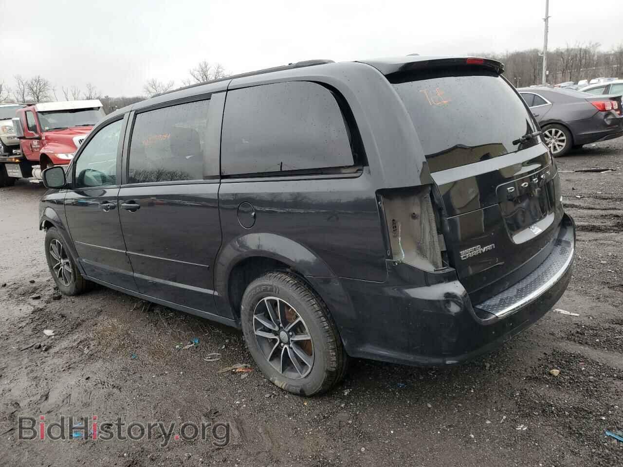 2017 DODGE CARAVAN - VIN: 2C4RDGEG2HR857769 - Photo 2