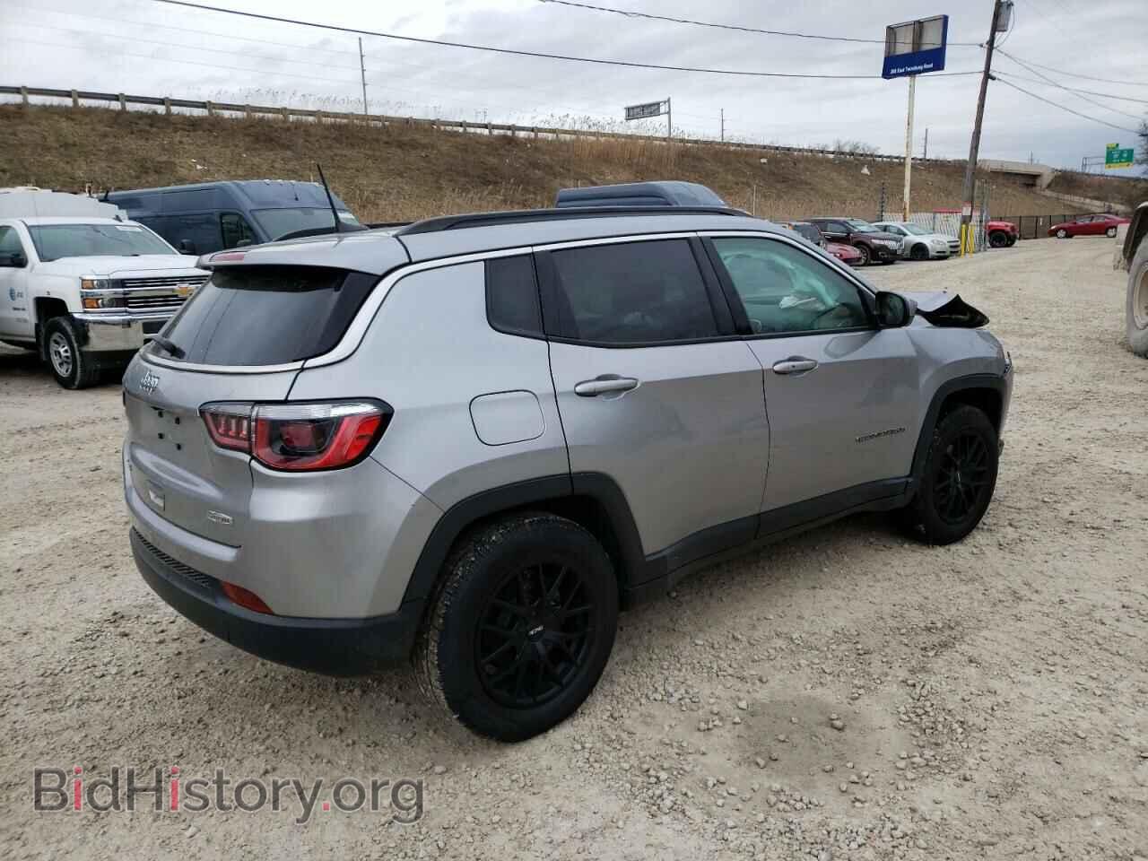 2018 JEEP COMPASS - VIN: 3C4NJDBB5JT331718 - Фото 3