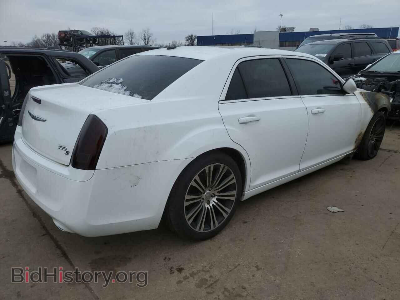 2012 CHRYSLER 300 - VIN: 2C3CCABG2CH306982 - Фото 3