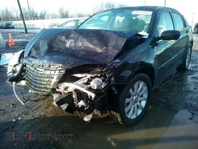 2013 CHRYSLER 200 - VIN: 1C3CCBBB9DN639621 - Фото 2