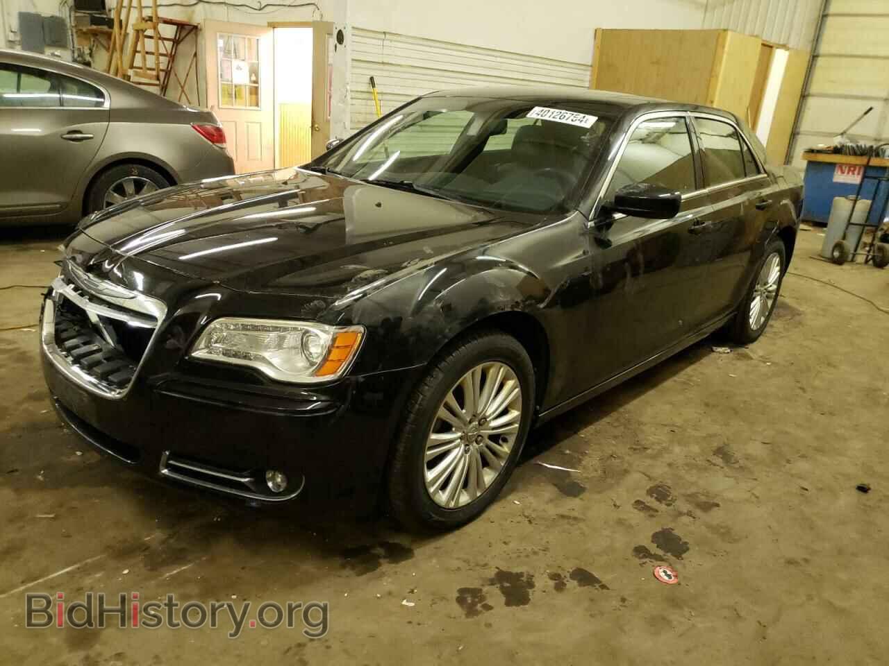 Фотография 2C3CCARG5DH619032 - CHRYSLER 300 2013