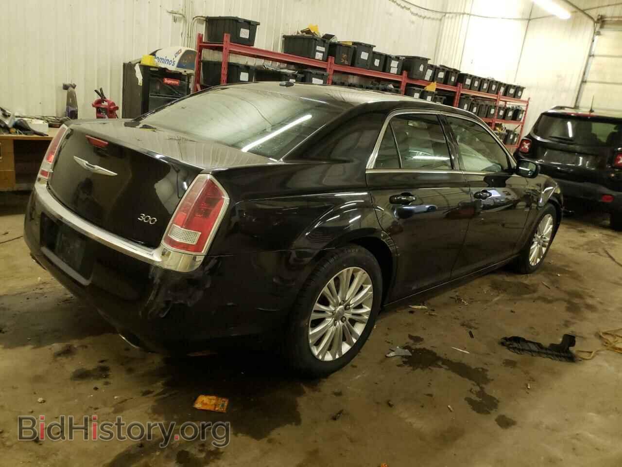 2013 CHRYSLER 300 - VIN: 2C3CCARG5DH619032 - Фото 3