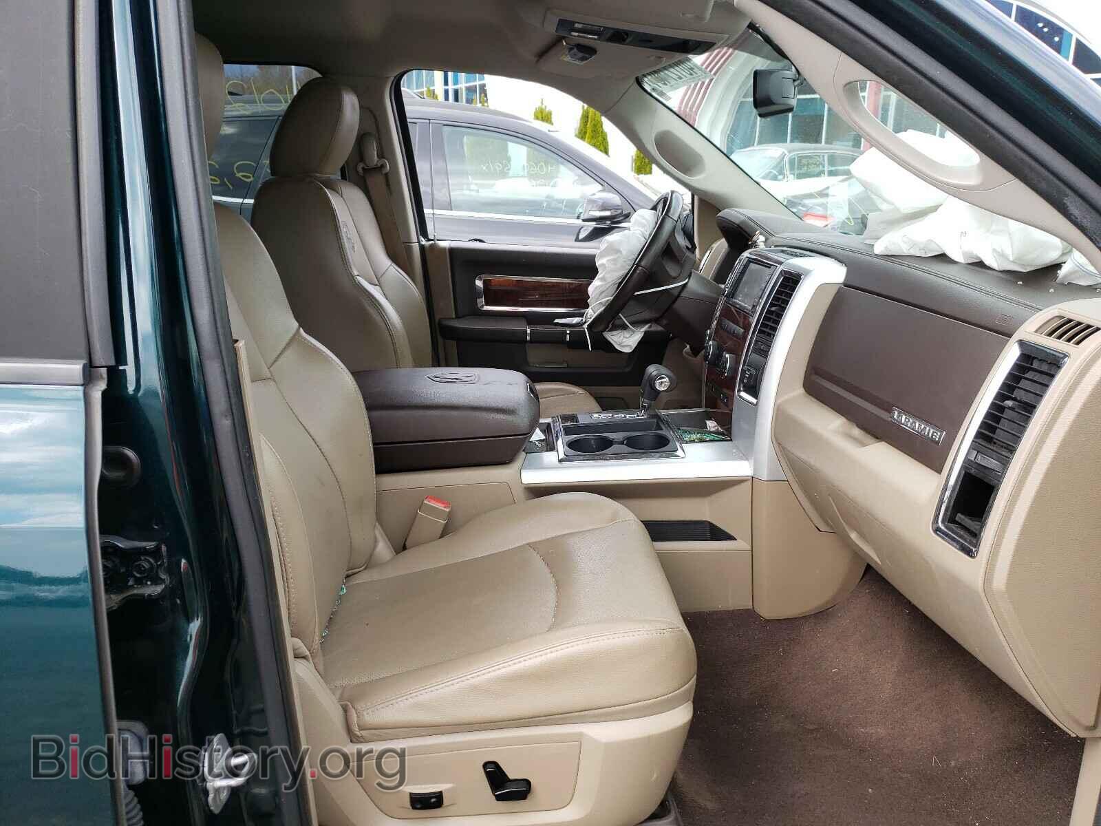 2011 DODGE RAM 1500 - VIN: 1D7RV1CTXBS616452 - Фото 5