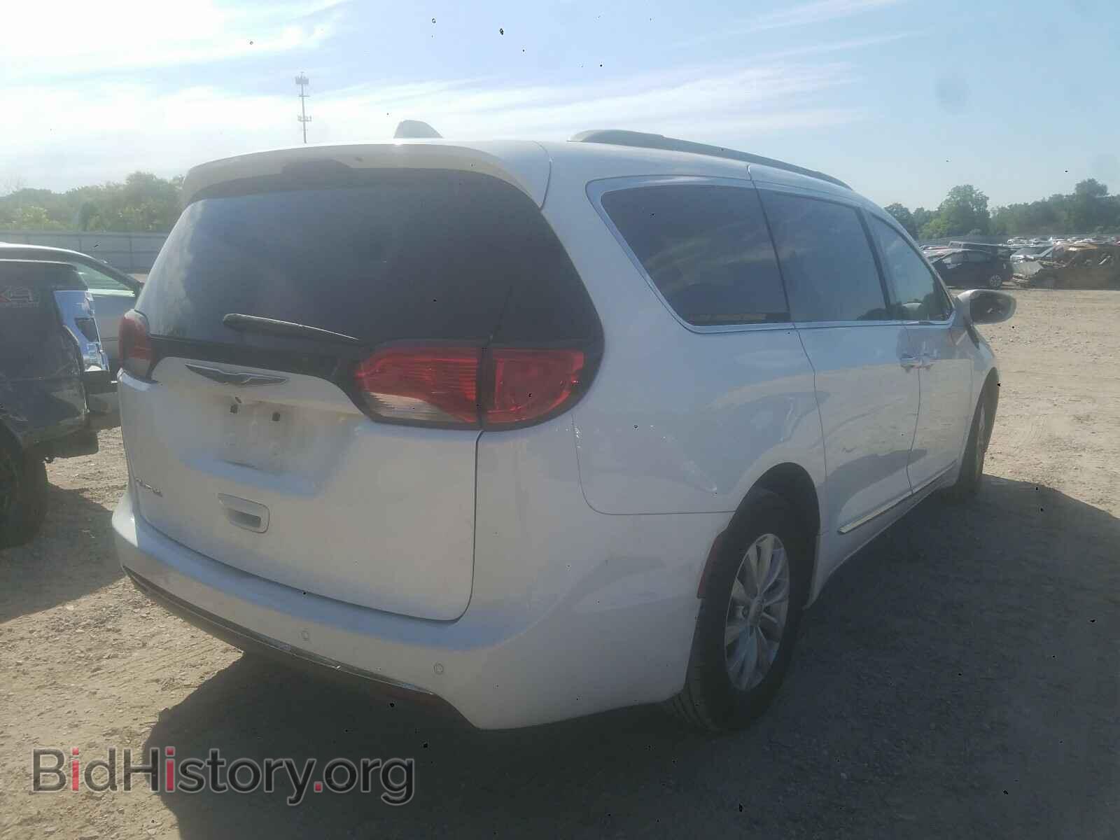 2017 CHRYSLER PACIFICA - VIN: 2C4RC1BG0HR620699 - Photo 4