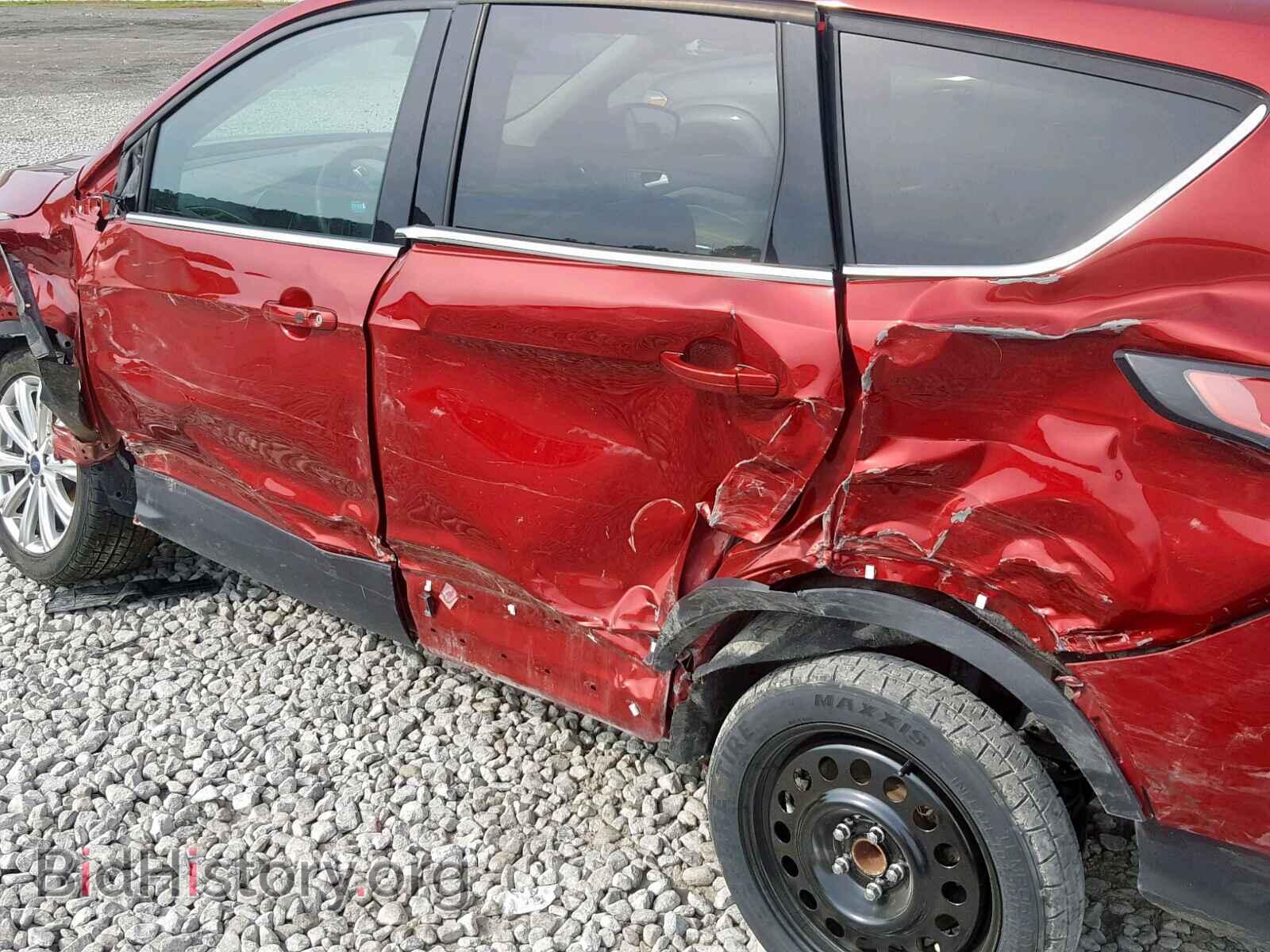 2017 FORD ESCAPE TIT - VIN: 1FMCU0JD2HUB97787 - Photo 9