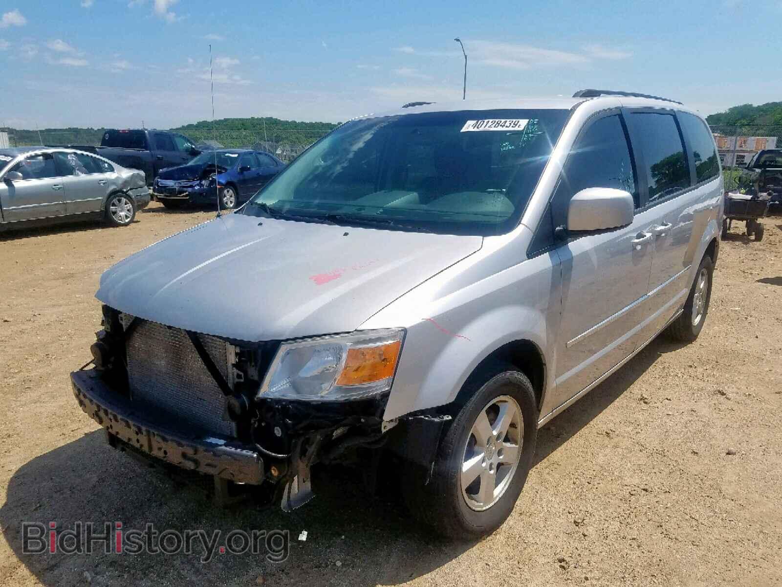 2010 DODGE GRAND CARA - VIN: 2D4RN5D10AR119895 - Фото 2