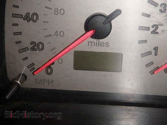 2000 MITSUBISHI ECLIPSE - VIN: 4A3AC44G3YE167457 - Photo 8