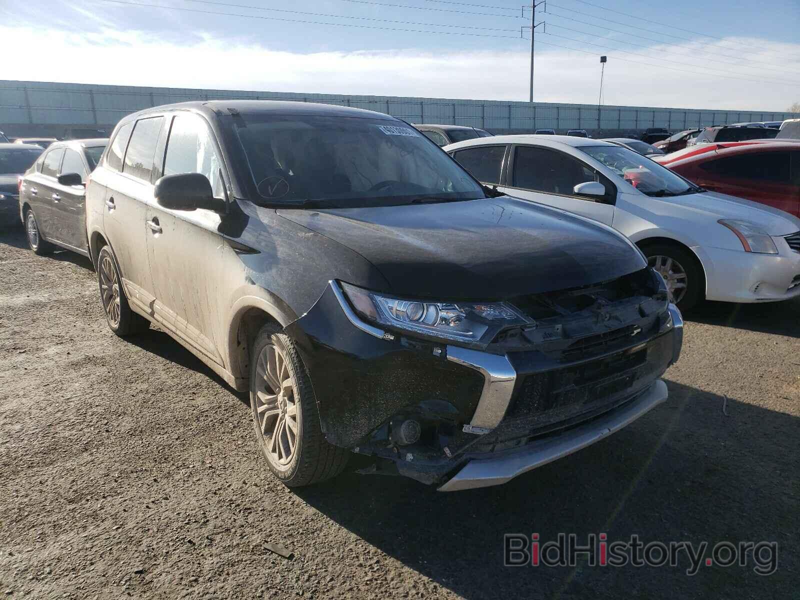 Photo JA4AZ2A39HZ017430 - MITSUBISHI OUTLANDER 2017