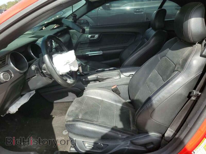 2018 Ford ALL MODELS (VIN 1FATP8UH7J5166260) — photo 7 of 13