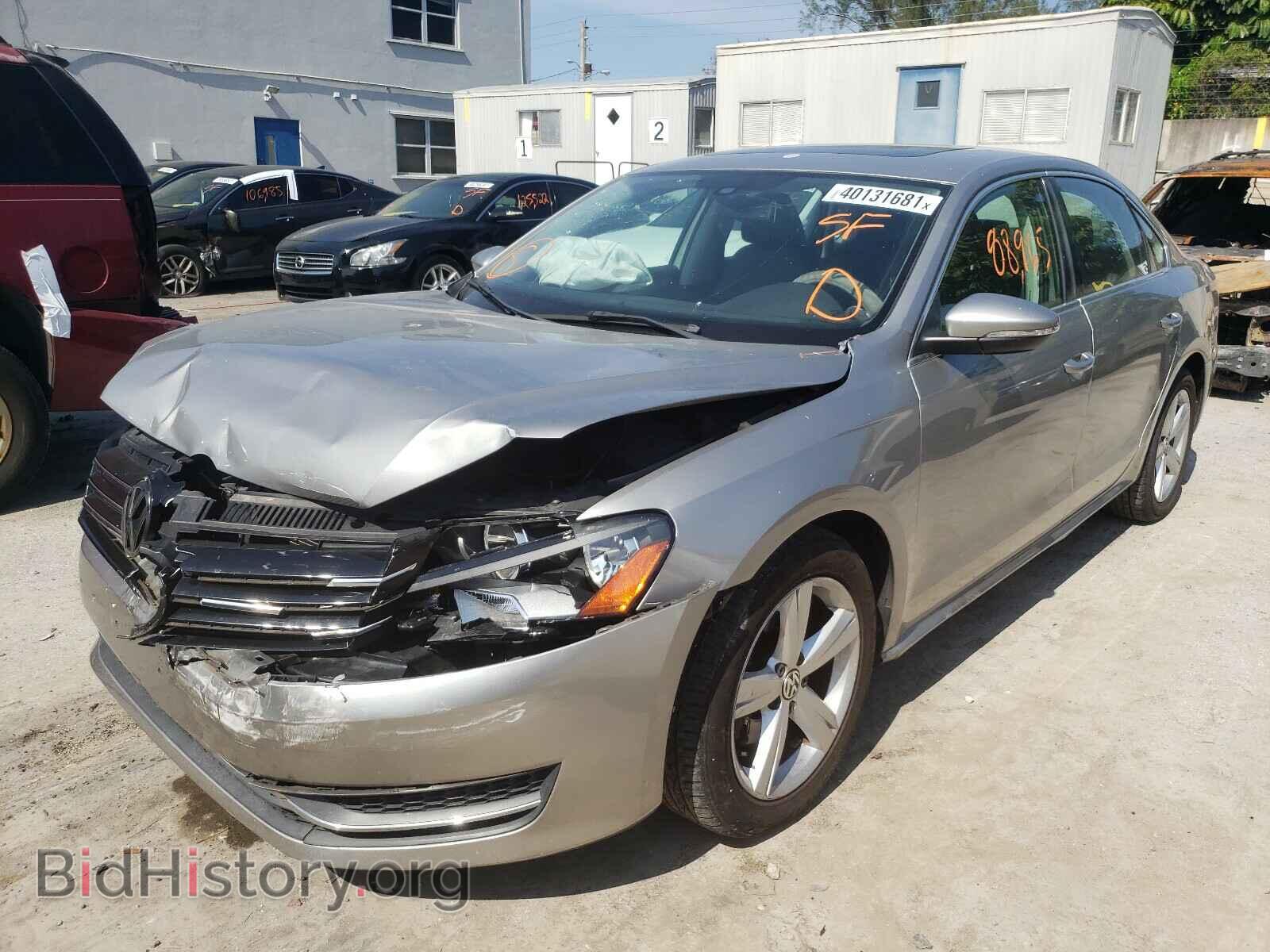 2012 VOLKSWAGEN PASSAT - VIN: 1VWBP7A38CC008269 - Фото 2