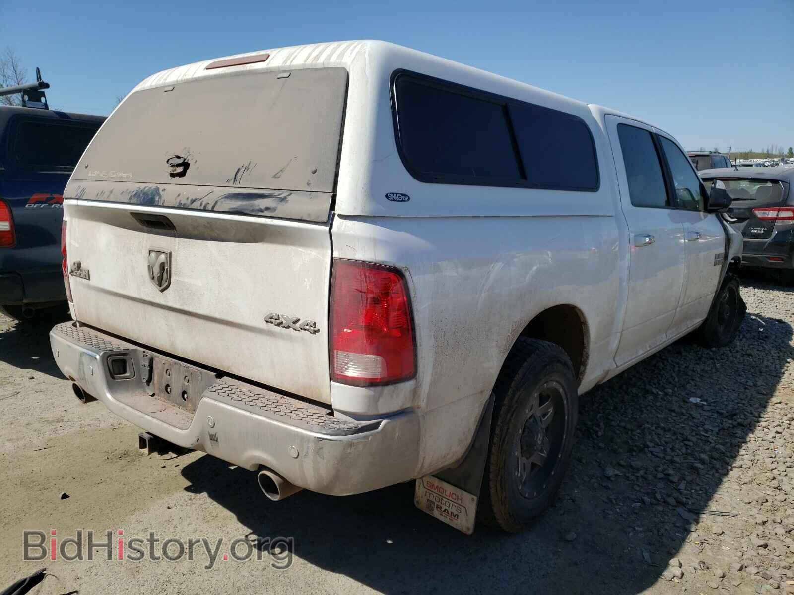 2017 RAM 1500 - VIN: 1C6RR7LM2HS879349 - Photo 4