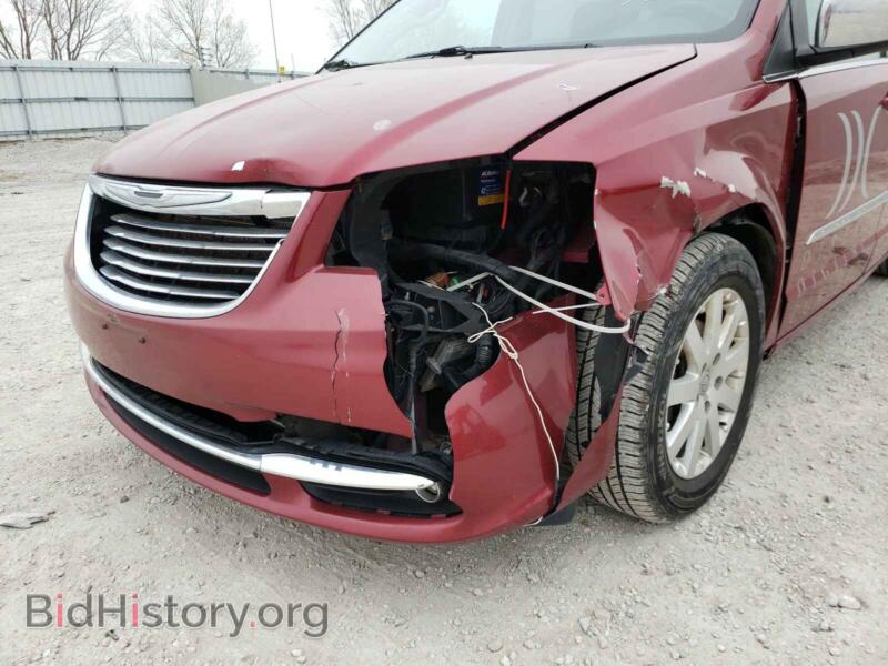 2011 Chrysler MINIVAN (VIN 2A4RR8DG8BR714125) — photo 9 of 10