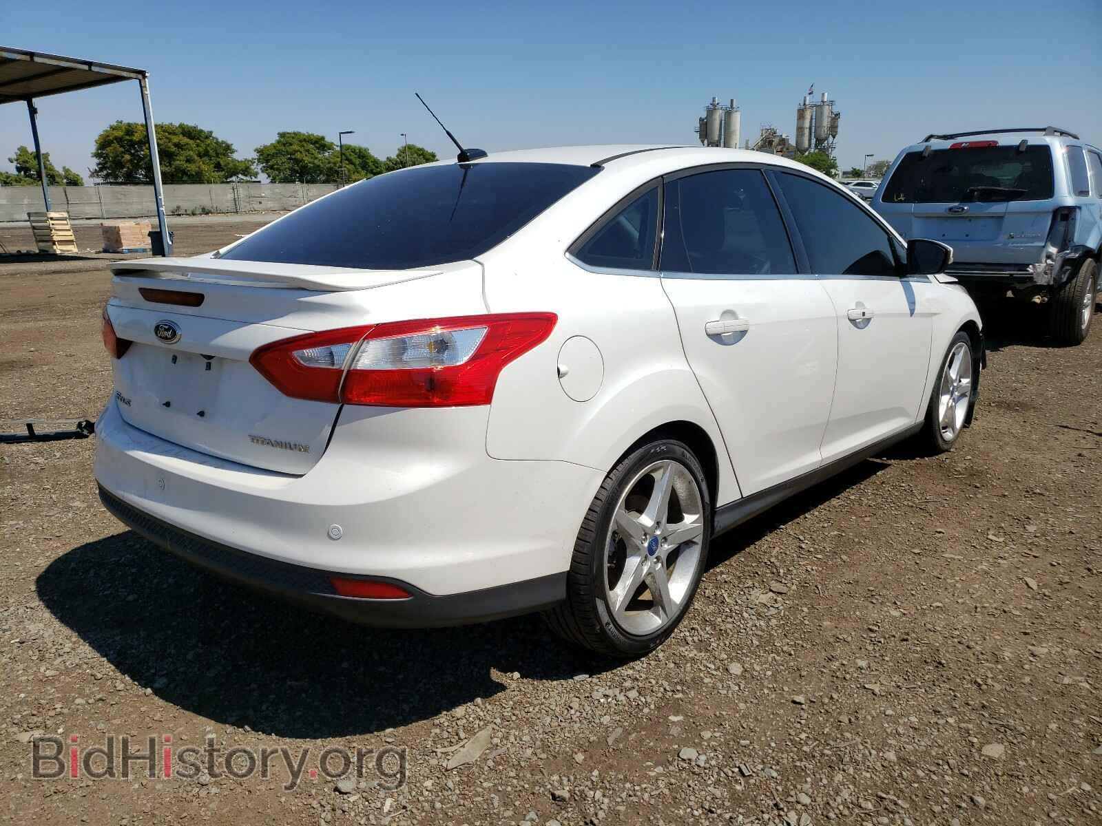 2012 FORD FOCUS - VIN: 1FAHP3J21CL236827 - Photo 4