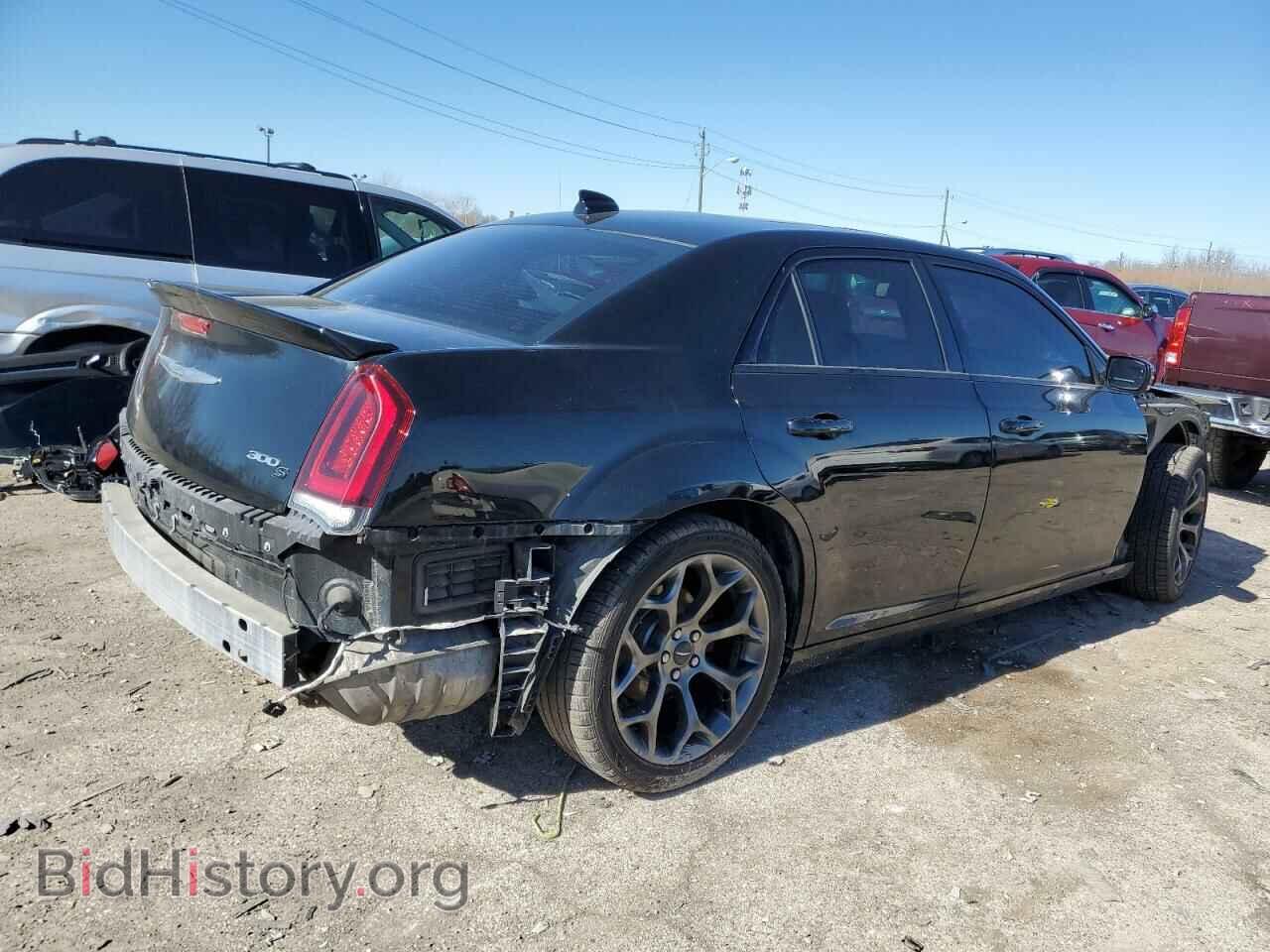 2018 CHRYSLER 300 - VIN: 2C3CCABG0JH227761 - Фото 3