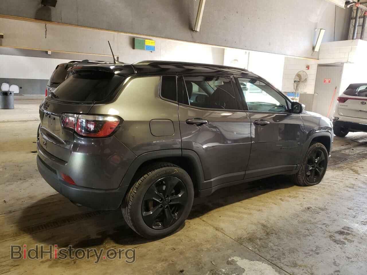 2018 JEEP COMPASS - VIN: 3C4NJDBB2JT453260 - Фото 3