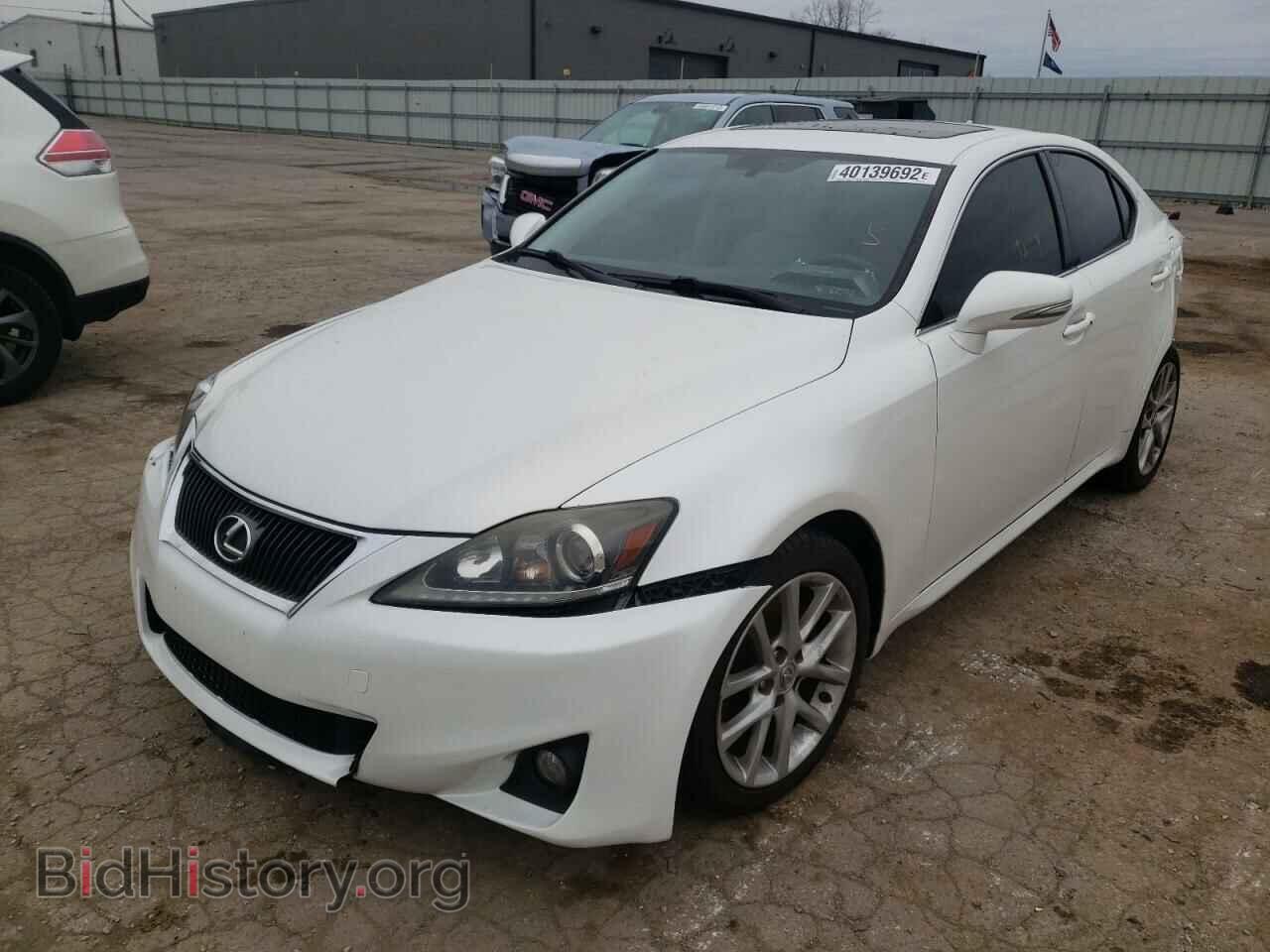 2012 LEXUS IS - VIN: JTHCF5C28C5054268 - Фото 2