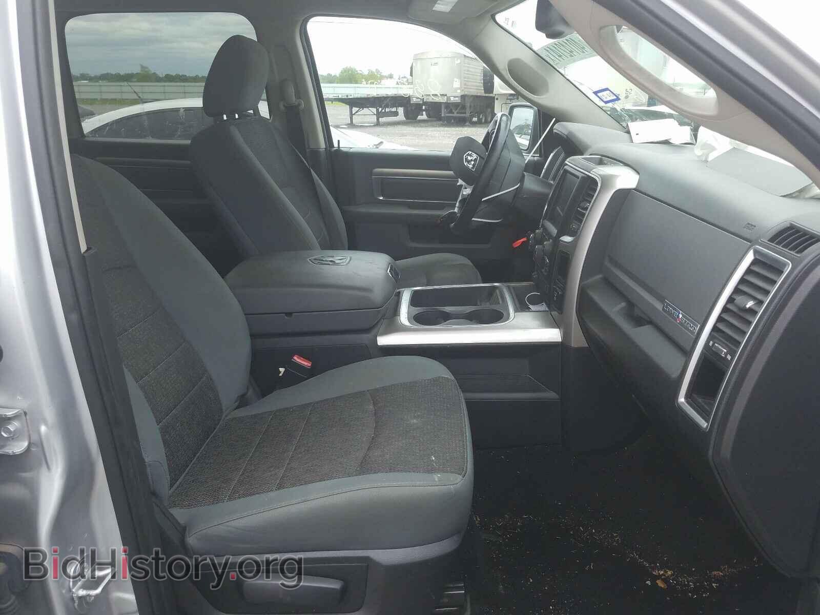 2017 RAM 1500 - VIN: 3C6RR6LT4HG604817 - Фото 5