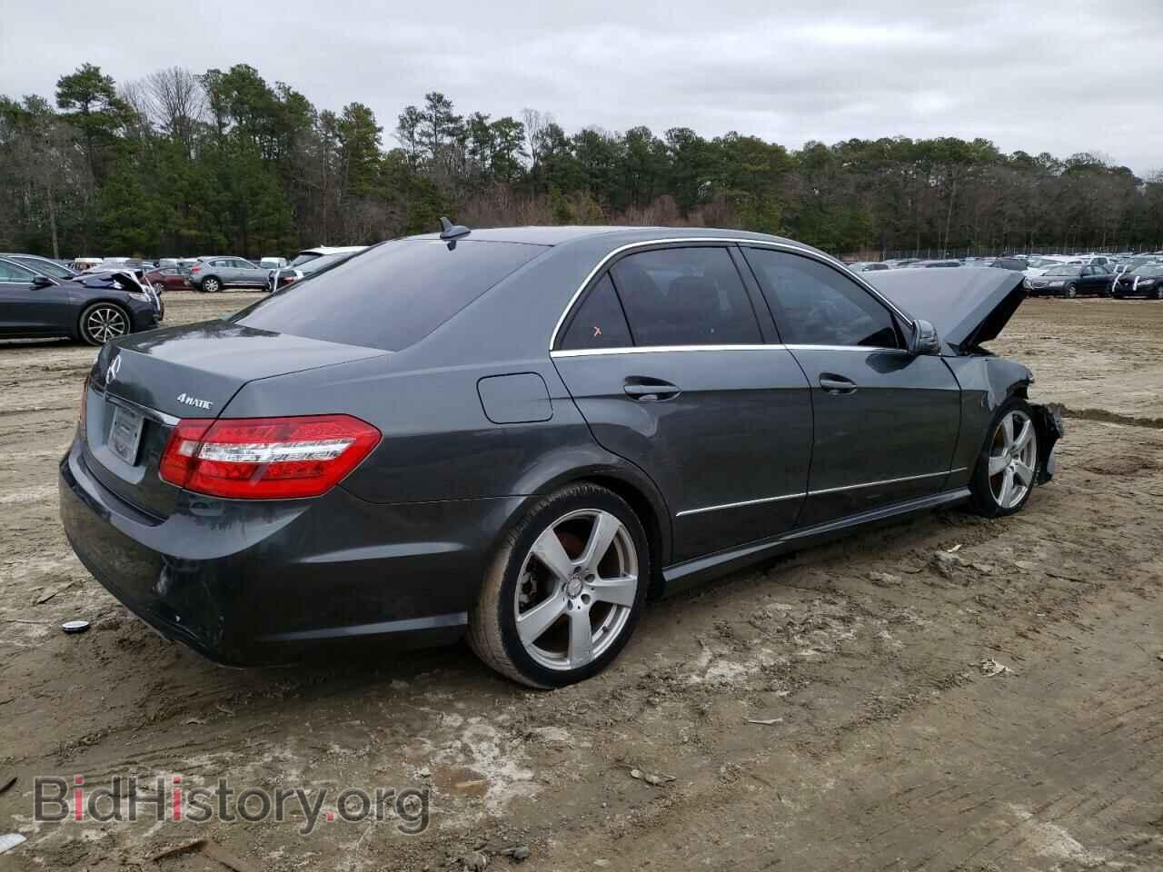 2011 MERCEDES-BENZ E-CLASS - VIN: WDDHF8HB9BA454708 - Фото 3