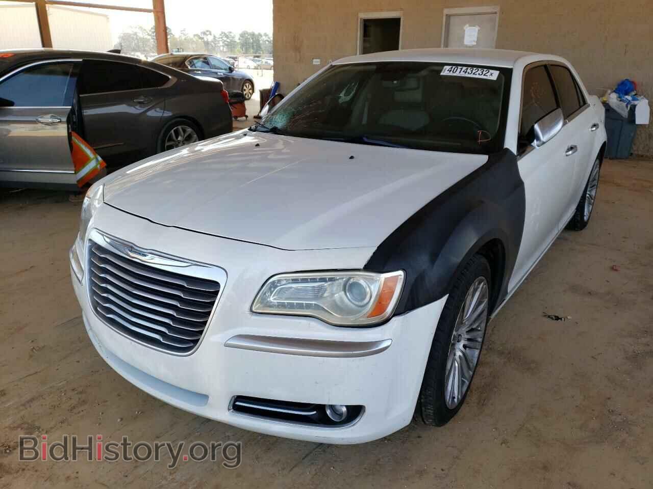 2012 CHRYSLER 300 - VIN: 2C3CCAPT0CH290657 - Фото 2