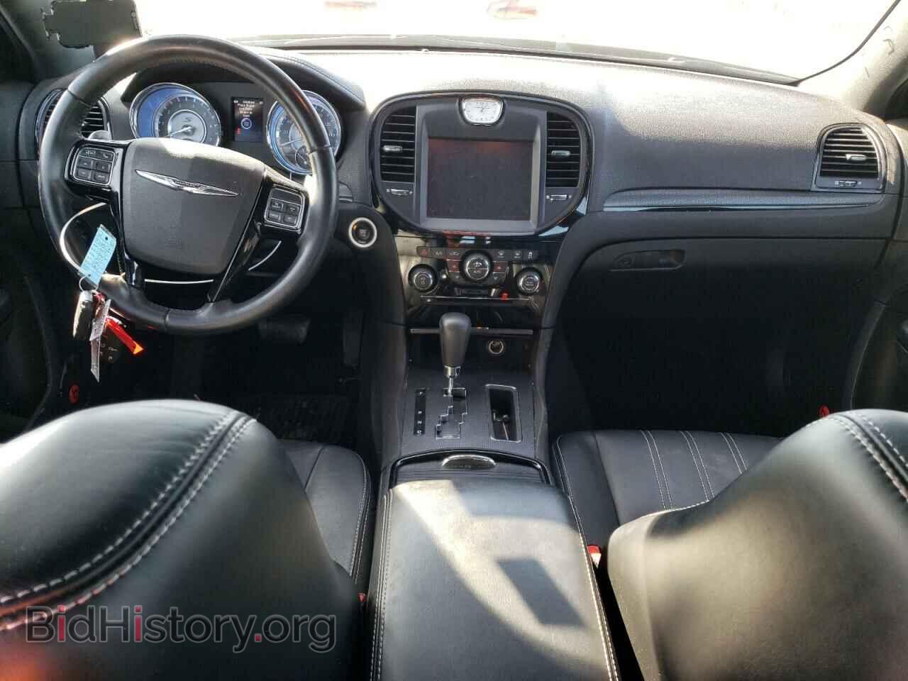 2014 CHRYSLER 300 - VIN: 2C3CCAGT6EH297793 - Фото 8