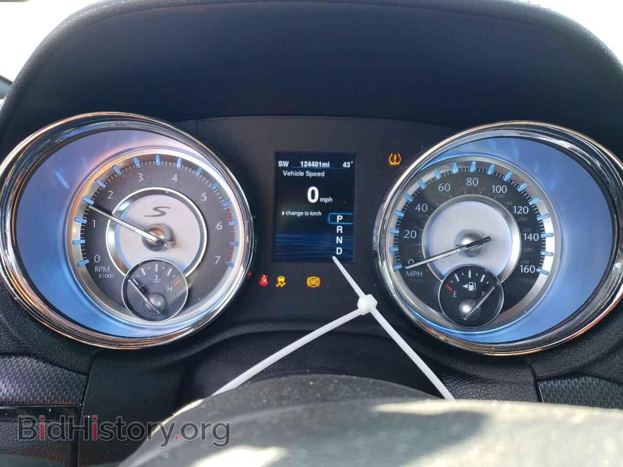 2014 CHRYSLER 300 - VIN: 2C3CCAGT6EH297793 - Фото 9