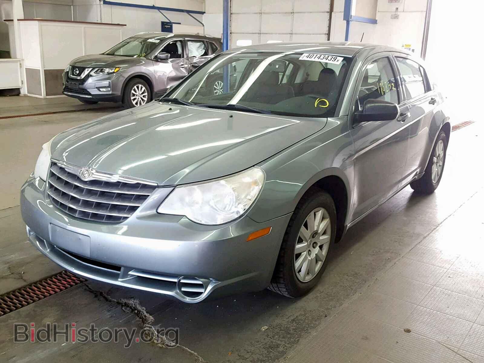 2010 CHRYSLER SEBRING - VIN: 1C3CC4FB6AN105722 - Фото 2