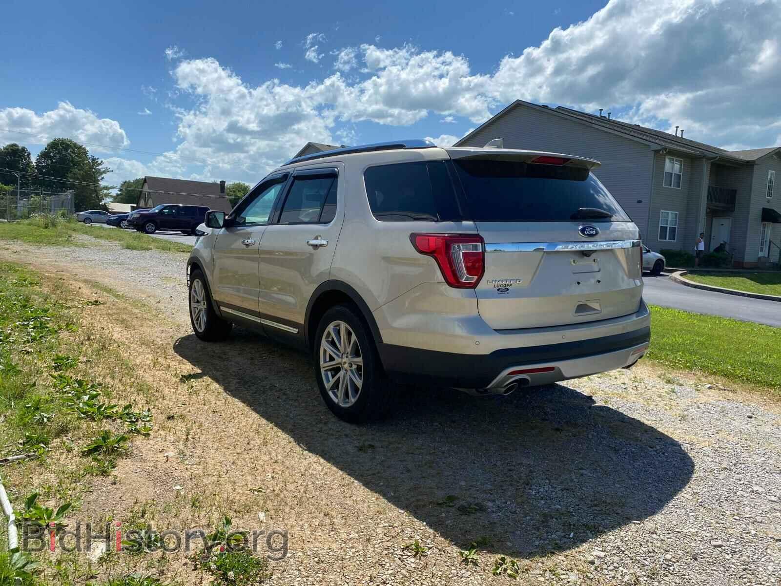 2017 FORD EXPLORER - VIN: 1FM5K7F87HGD22901 - Фото 3