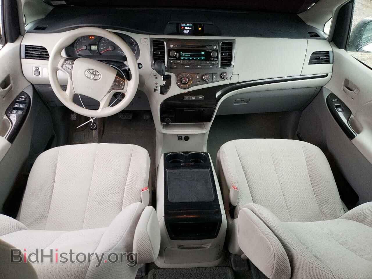 2012 TOYOTA All Models - VIN: 5TDJK3DC6CS047829 - Фото 8