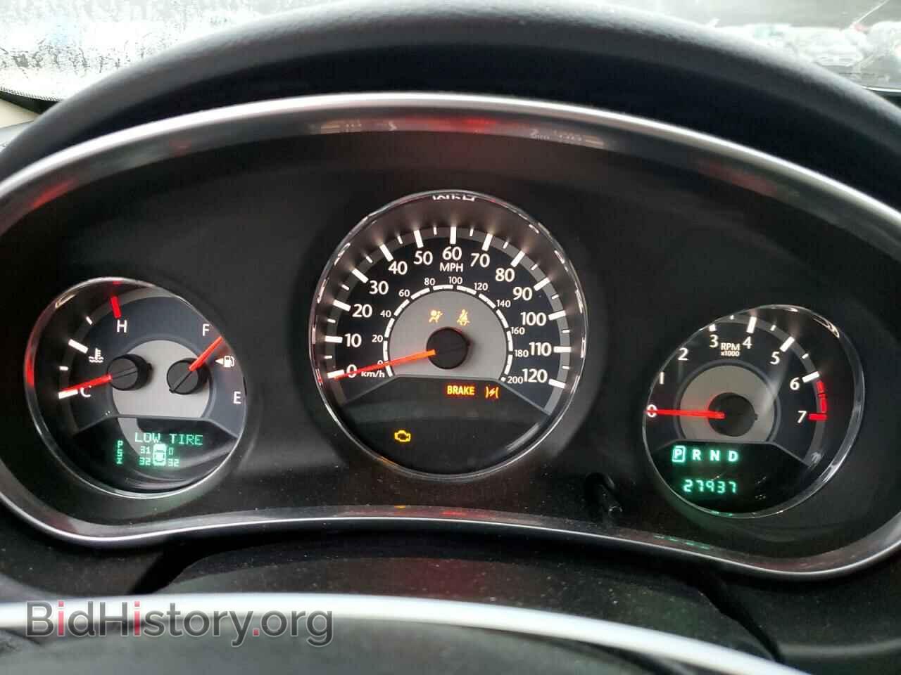 2013 CHRYSLER 200 - VIN: 1C3CCBCG4DN523768 - Фото 9