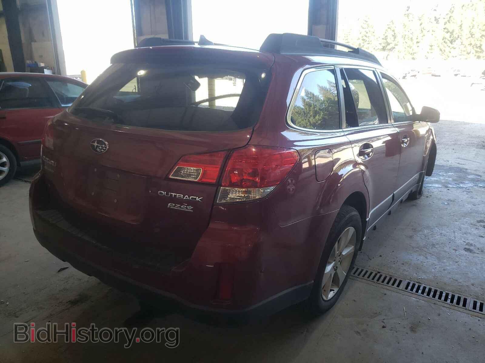 2014 SUBARU OUTBACK - VIN: 4S4BRBCC5E3203628 - Photo 4