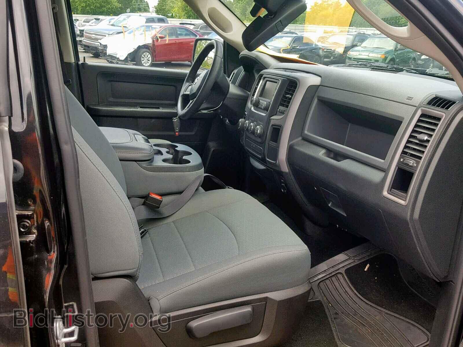 2016 RAM 1500 ST - VIN: 1C6RR7KT3GS167889 - Фото 5