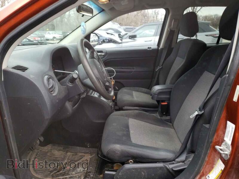 2012 Jeep COMPASS (VIN 1C4NJCBA6CD678243) — photo 7 of 13