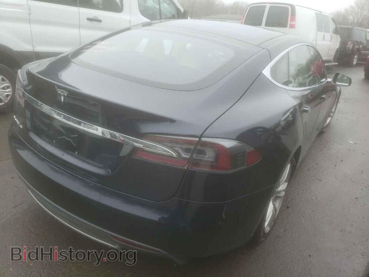 2015 TESLA MODEL S - VIN: 5YJSA1H20FFP77936 - Photo 4